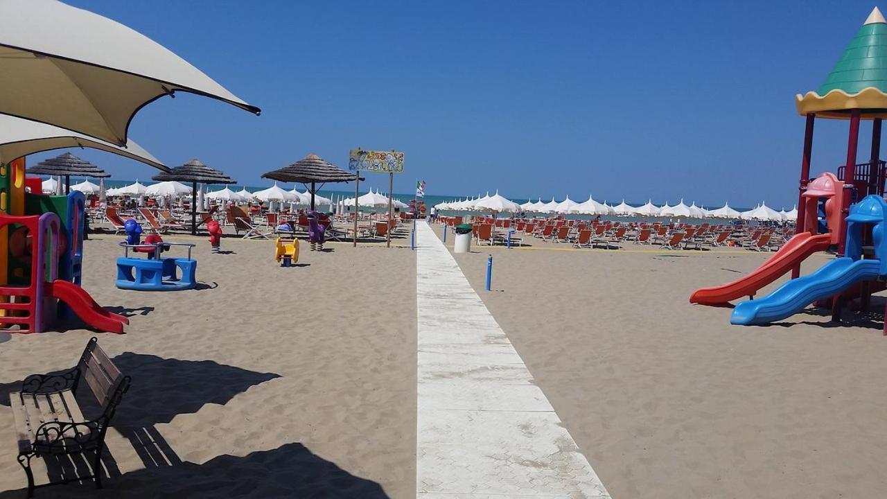 Villaggio Albatros Resort Лезіна Екстер'єр фото