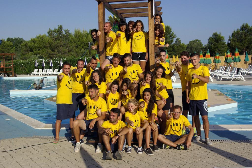 Villaggio Albatros Resort Лезіна Екстер'єр фото
