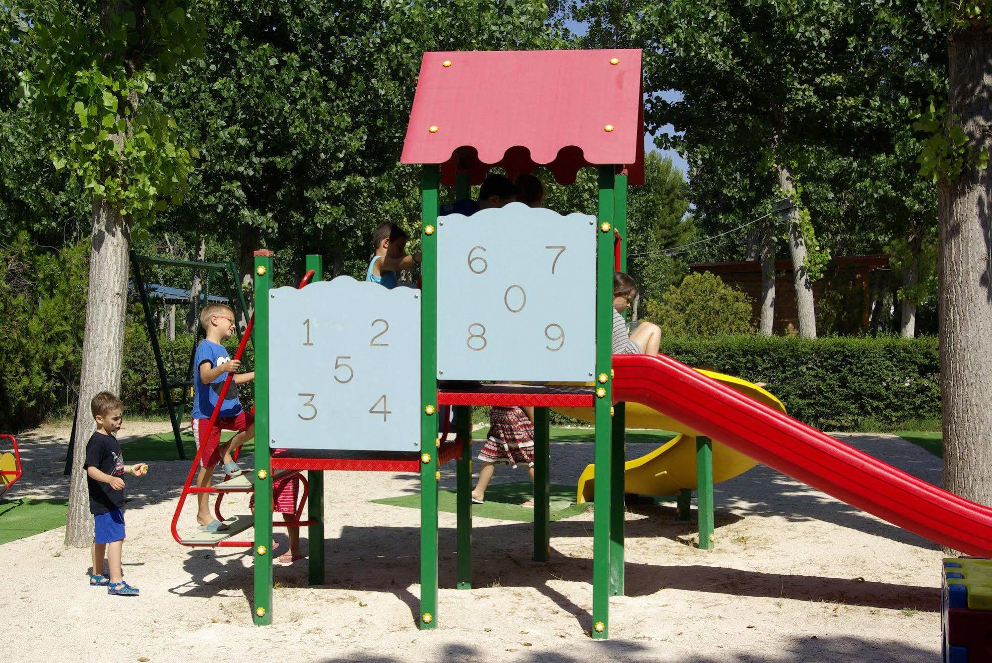 Villaggio Albatros Resort Лезіна Екстер'єр фото